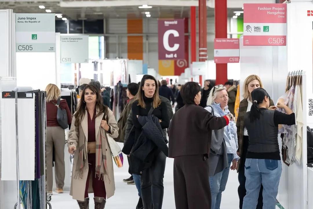 抢占秋冬先机| 2025Texworld Paris法国巴黎国际面料及辅料展览会(秋冬)参展报名进行时